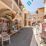 Apartment 4 Pers Cap Esterel Centre Du Village Clim Wifi