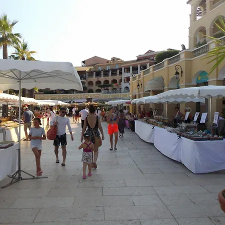 4 Personnes Cap Esterel Centre Du Village