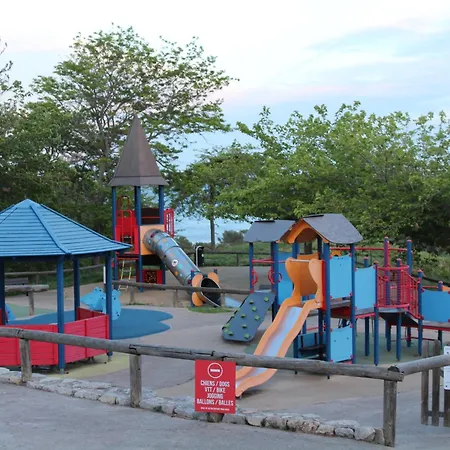 4 Personnes Cap Esterel Centre Du Village דירה Saint-Raphaël