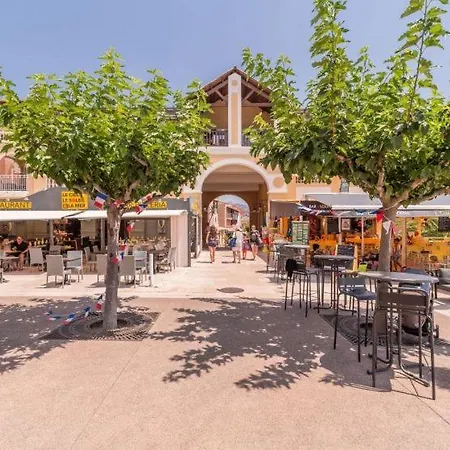 4 Personnes Cap Esterel Centre Du Village *