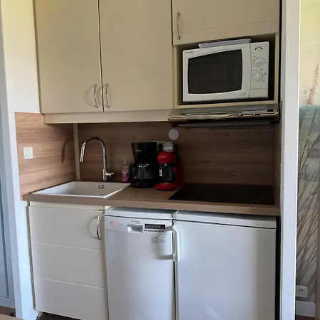 4 Personnes Cap Esterel Centre Du Village